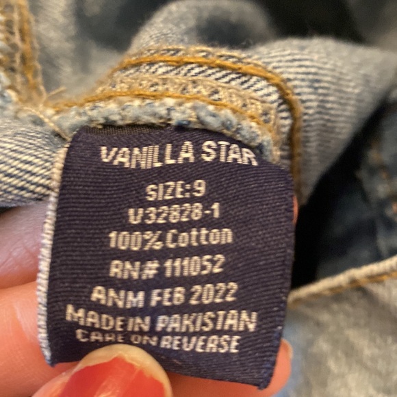 NWT Vanilla Star shorts size 9 - Picture 5 of 5